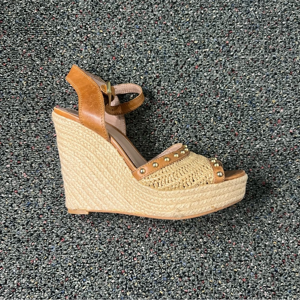 VINCE CAMUTO Neutral Brown & Cream Straw Open-Toe Stud Espadrilles Wedges Shoes - Picture 4 of 16